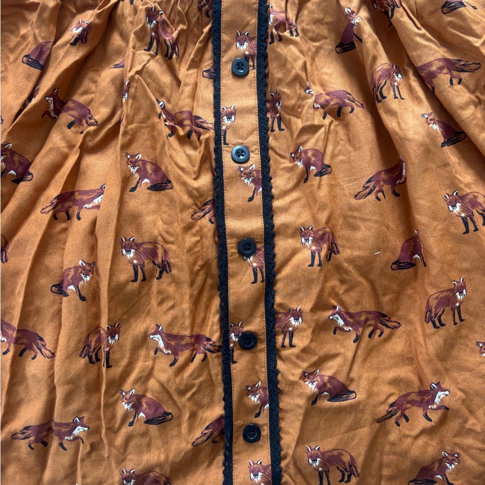 Women’s Rust Orange Fox-Print Button Front Skirt - Picture 2 of 7